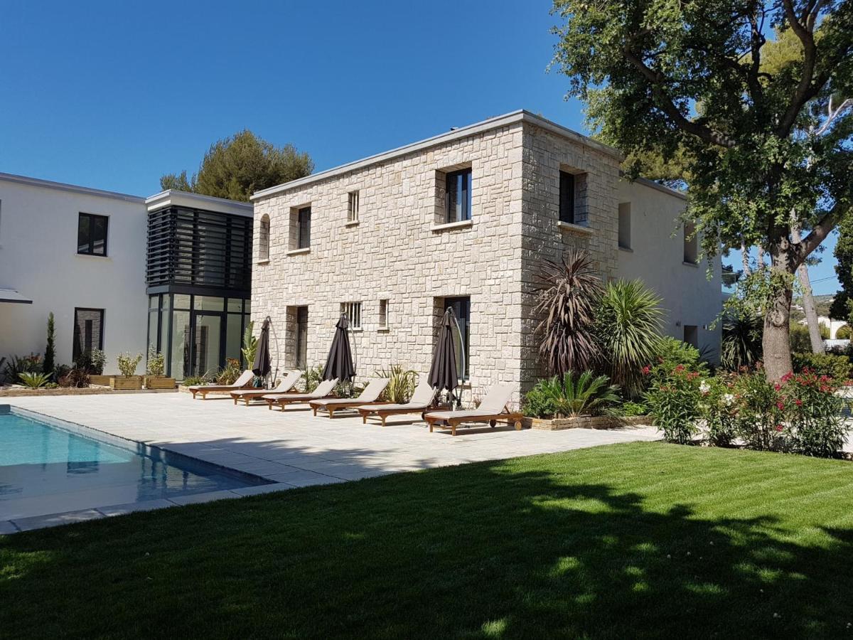 Hpc Suites - Cassis Centre - Parking Gratuit & Piscine Chauffee Luaran gambar