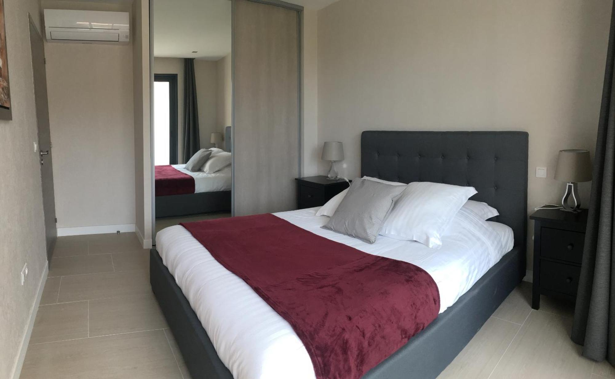 Hpc Suites - Cassis Centre - Parking Gratuit & Piscine Chauffee Bilik gambar