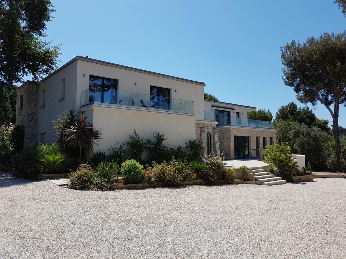 Hpc Suites - Cassis Centre - Parking Gratuit & Piscine Chauffee Luaran gambar